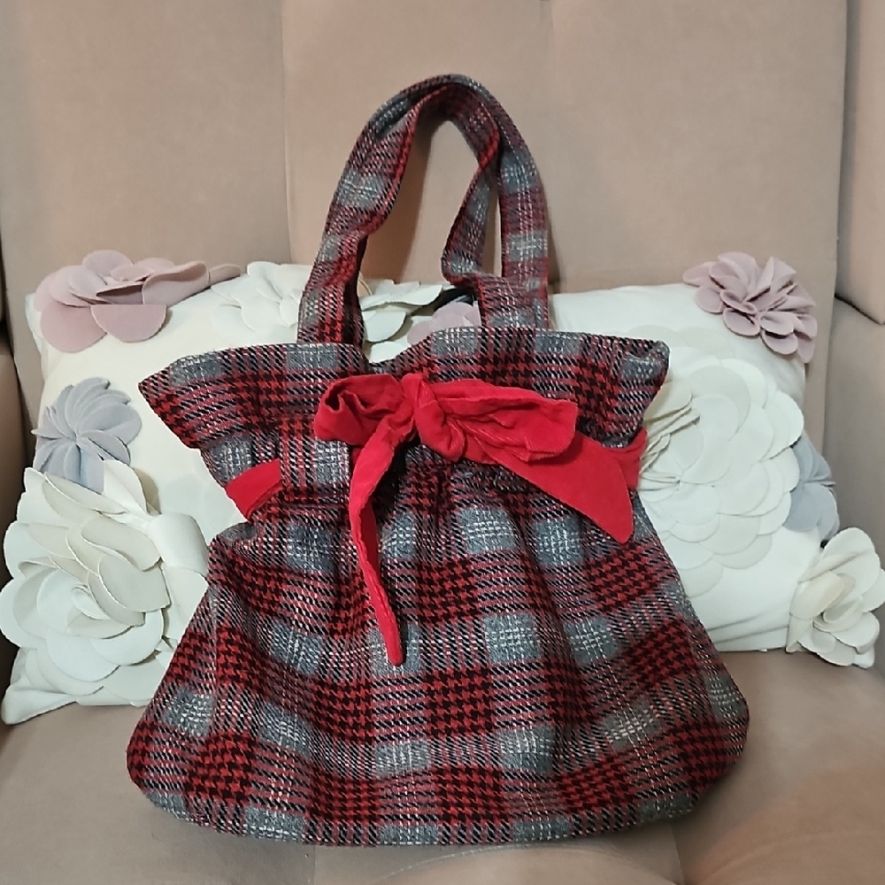 Stylish Red and Gray Plaid Bag; Perfect for Holidays